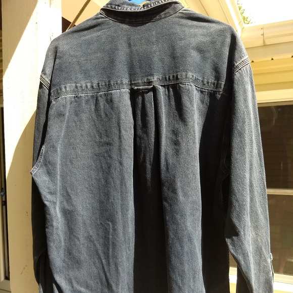 SOLD💥Eddie Bauer Dark Wash Denim jacket - Picture 2 of 5